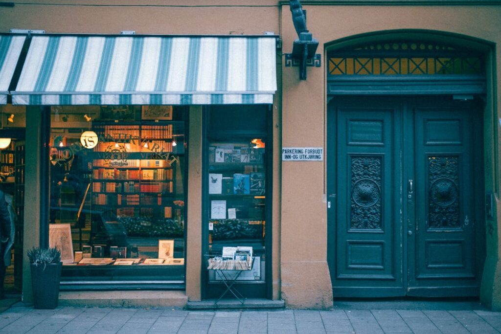 Conventional Bookstores