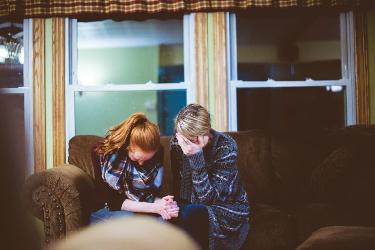 10 Times Grief Shows Up Without Warning in Everyday Life