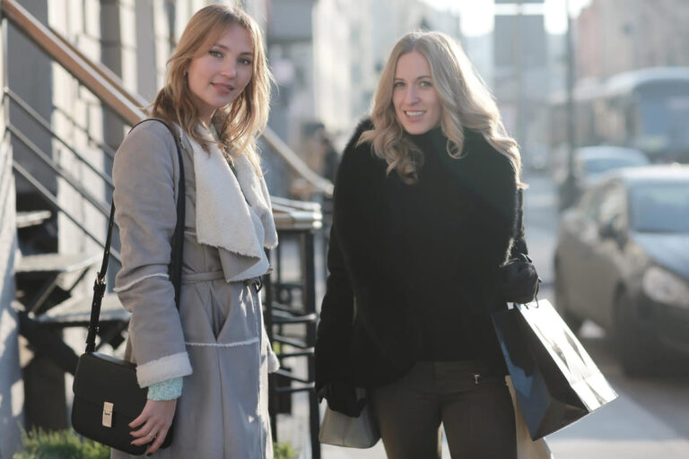 Fashion Rules for Women Over 40 That Are Totally Outdated