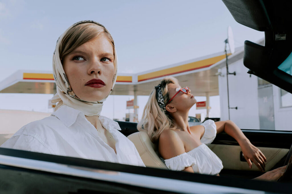 2 Women in a car