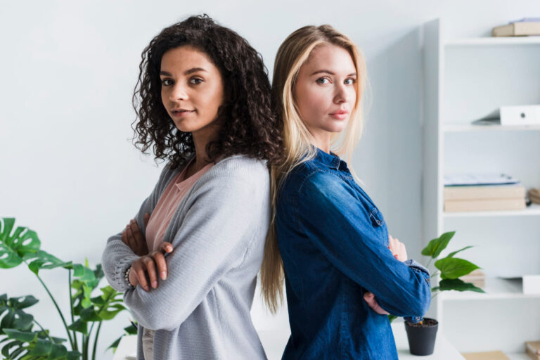 20 Habits That Highly Intelligent People Swear By (And Why You Should Try Them Too)
