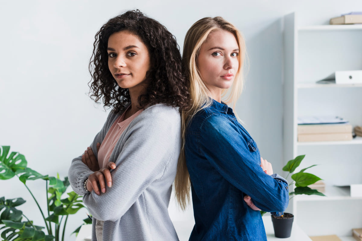 20 Habits That Highly Intelligent People Swear By (And Why You Should Try Them Too)
