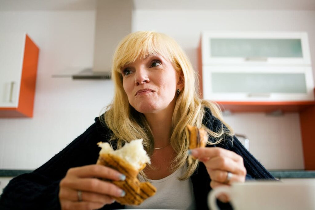 Mindlessly snacking out of boredom
