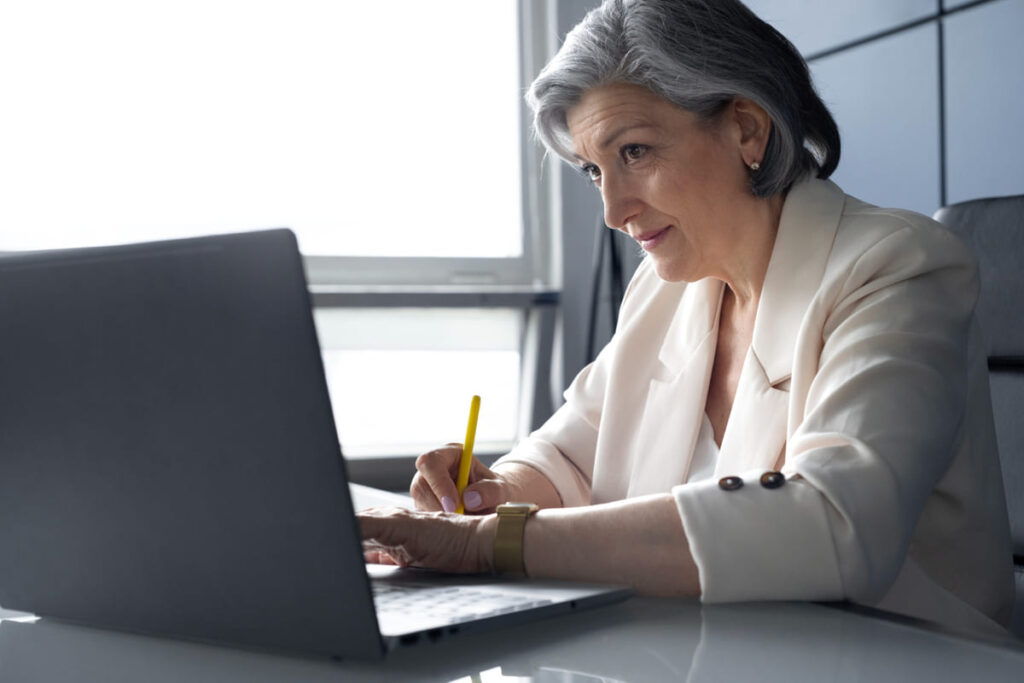 Send reminder emails about your focused hours