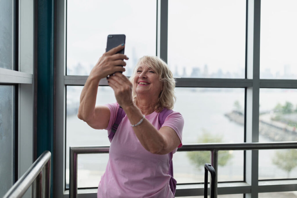 Use a clear, recent profile photo with a genuine smile