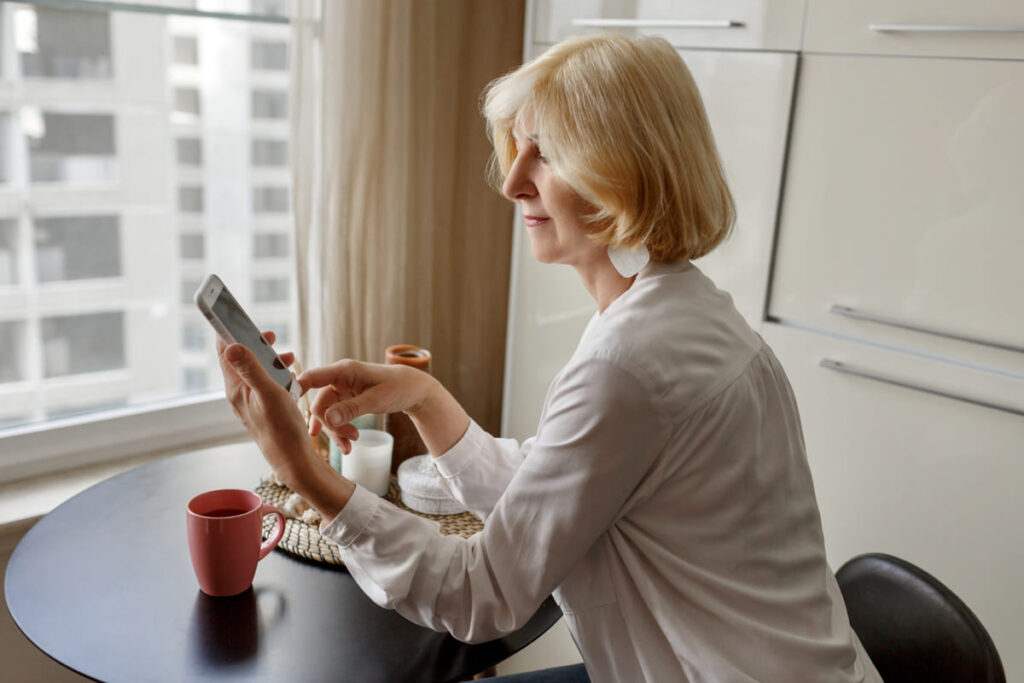 Use casual language that feels like you’re chatting