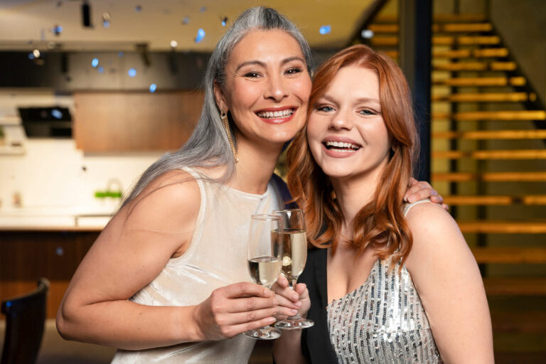 Why Women Over 40 Are Choosing Friendship Over Romance—10 Reasons Why It Feels Right Today