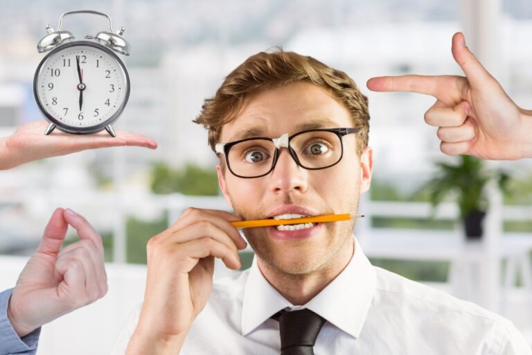 10 Habits That Make You Look Unprofessional—And How to Fix Them with Simple Everyday Changes