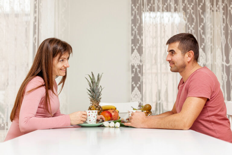 11 Behaviors Of A Wife Who Truly Loves Her Husband That Strengthen Their Bond Every Day