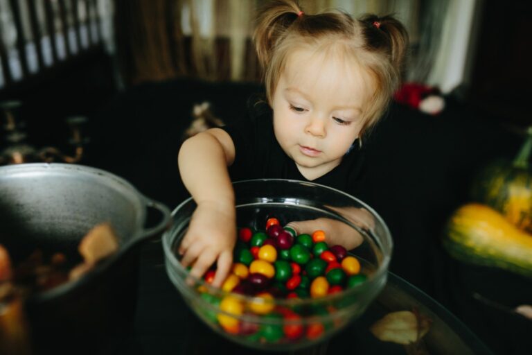 If you remember these discontinued foods you had one happy childhood—nostalgic treats we all miss