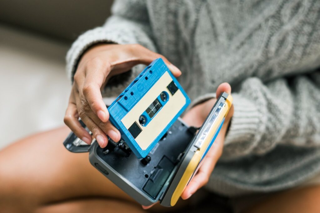 Listening to 8-track tapes