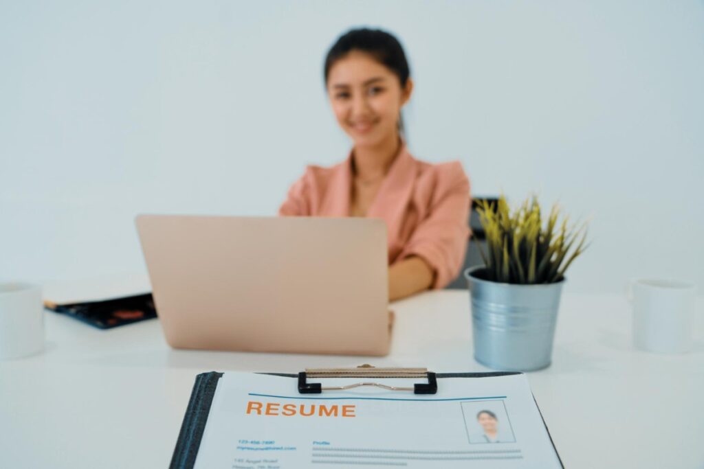 Maintaining a resume