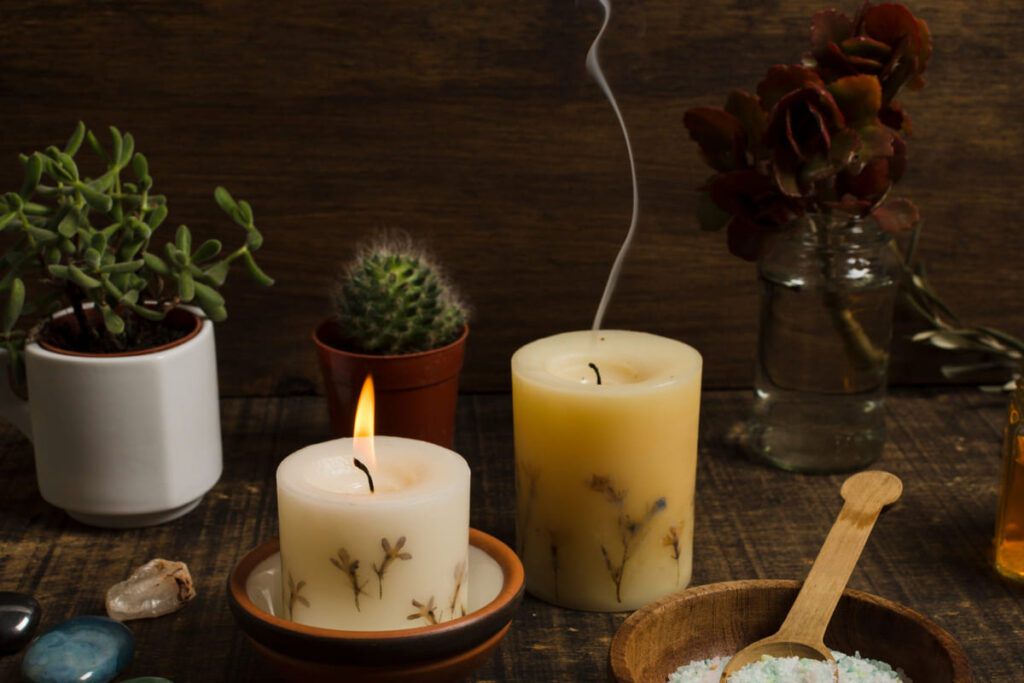 Set up a small aroma candle collection