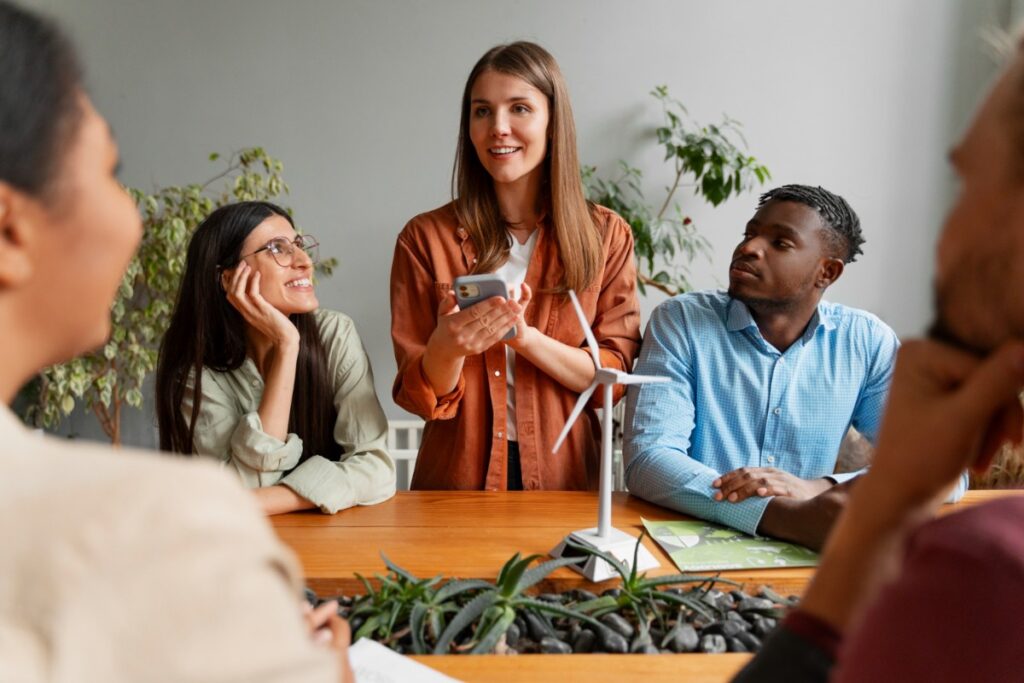 Social Dynamics and Communication