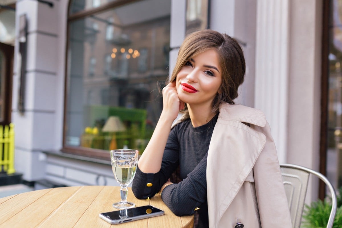 11 Classy Habits That Instantly Boost Your Social Status and Make You Unforgettable!
