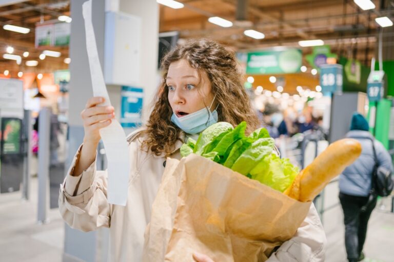 12 Grocery Items That Waste More Money Than They’re Worth and How to Save Wisely