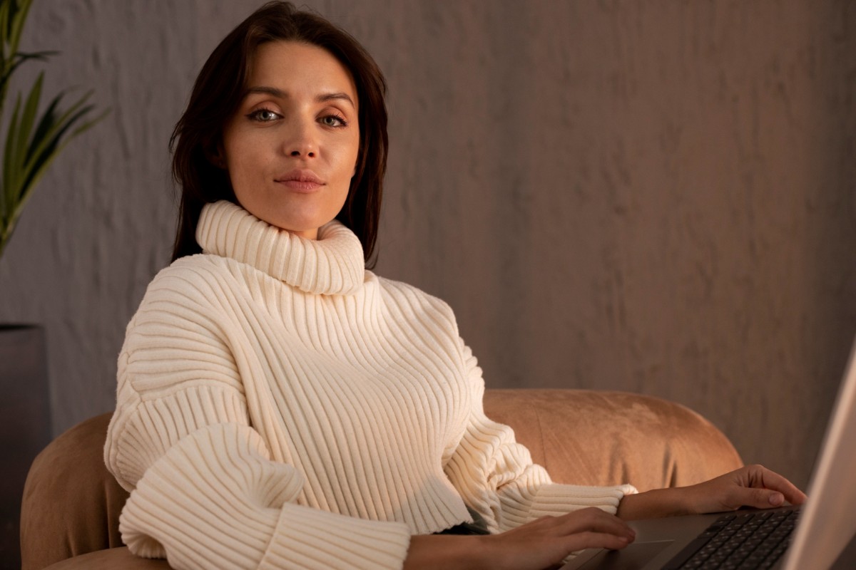 15 Small Habits That Instantly Make You More Likeable for Building Lasting Connections