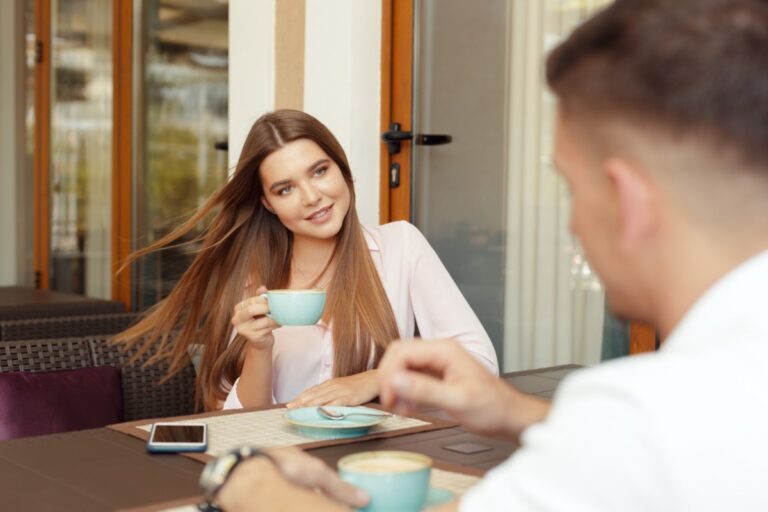 15 Things Men Do That Women Notice But Never Say Out Loud And What They Really Think