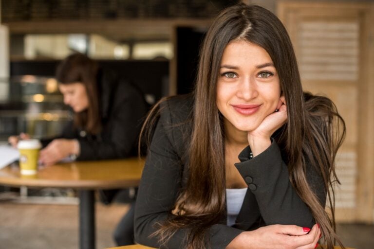 15 Things People Notice About You Within Seconds And What They Really Mean