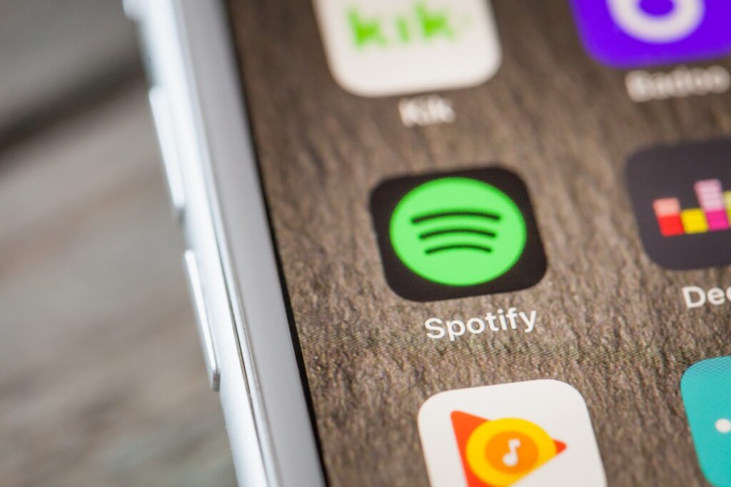 Automatically renewing subscriptions for unused apps
