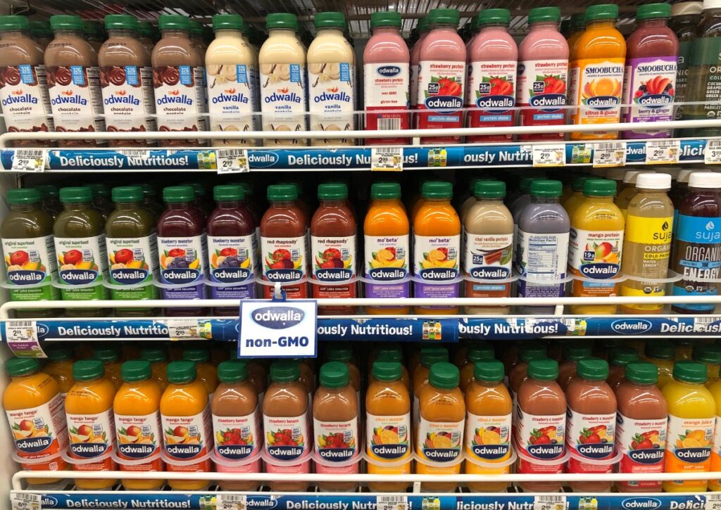 Bottled smoothie drinks
