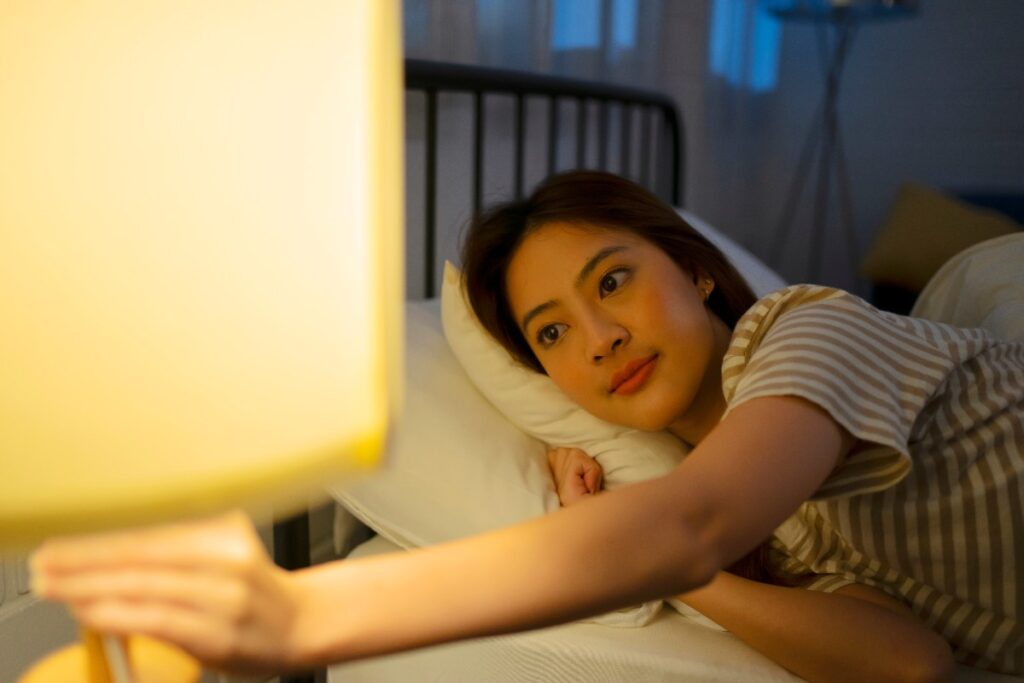 Going to bed at different times each night