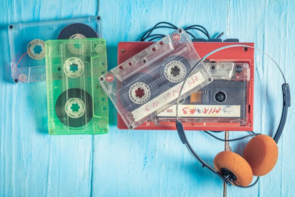 Listening to music on cassette players