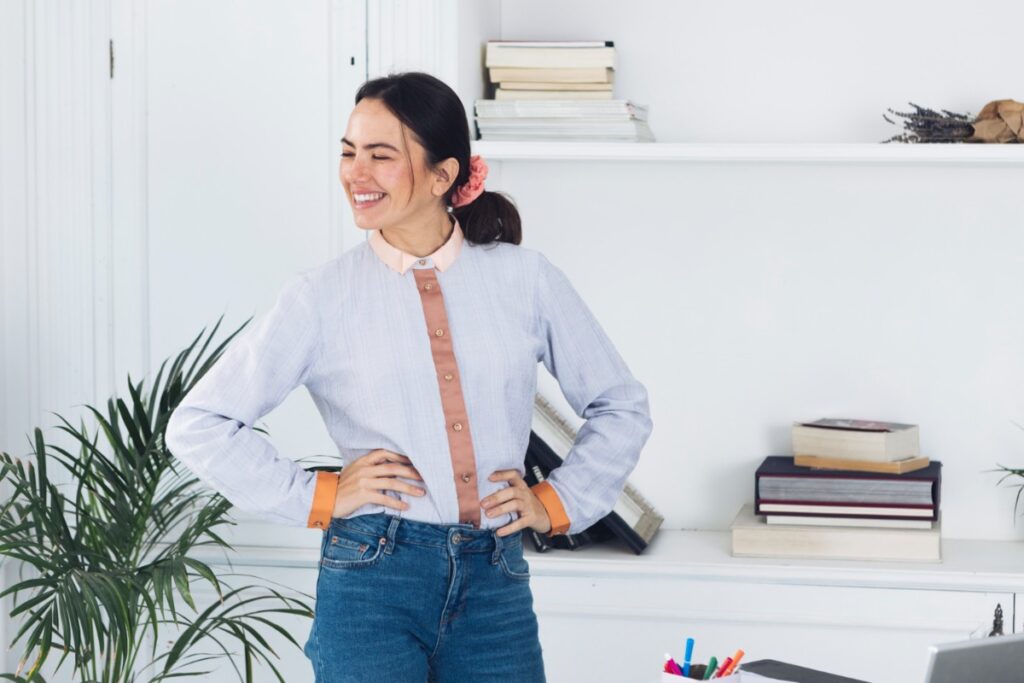 Master Power Poses like Amy Cuddy
