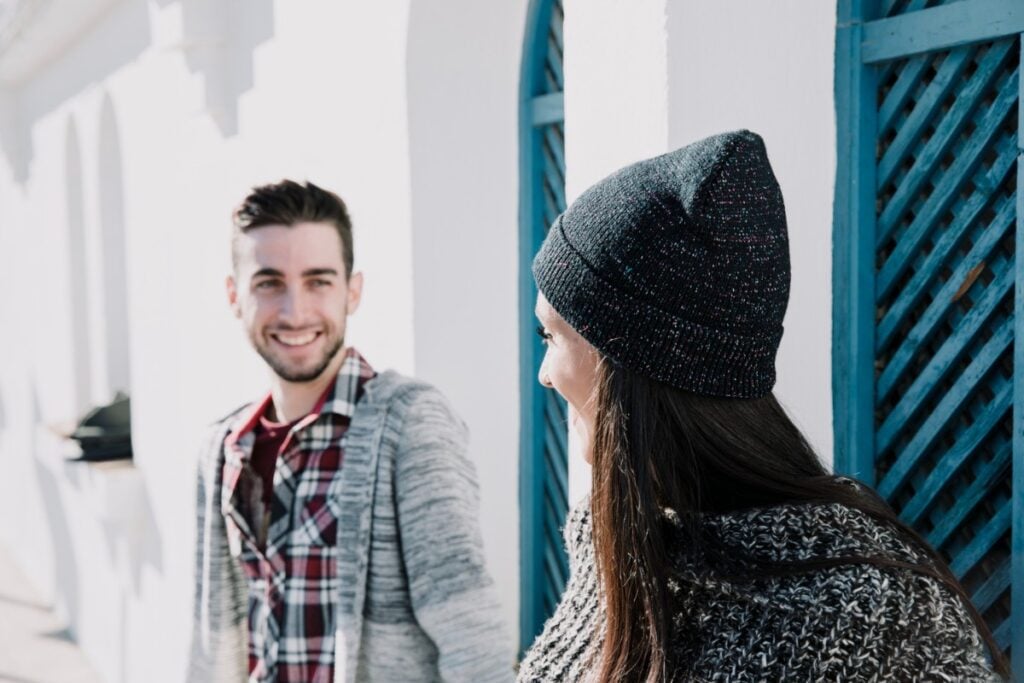 Strangers make eye contact and hold it longer