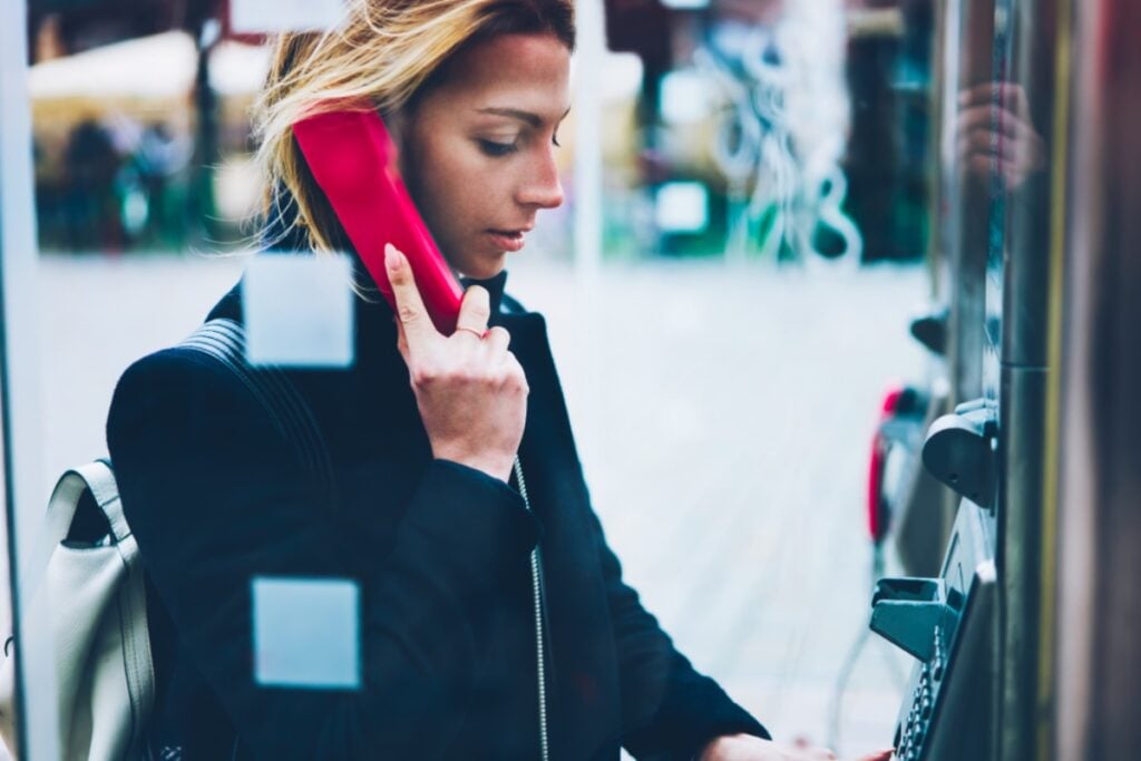 Using payphones over mobile phones