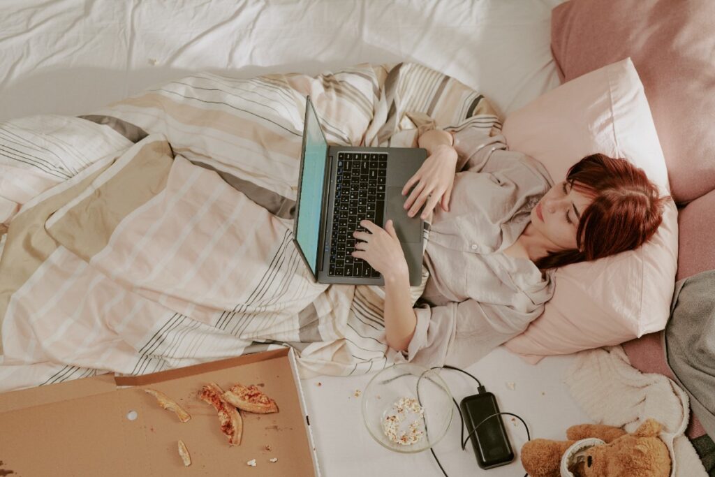 Using your bed for work or screen time