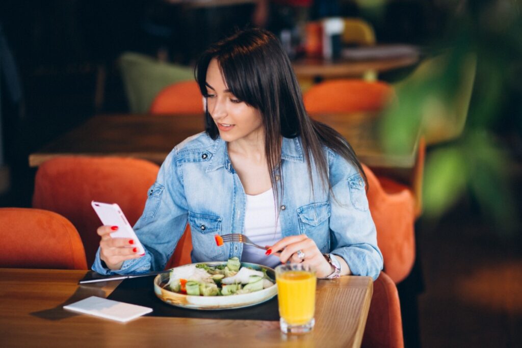 Using your phone at dinner