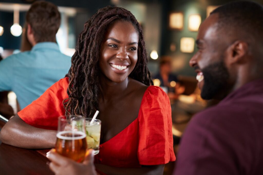 10 Things Women Secretly Hope Men Do on a Date to Make It Memorable and Fun