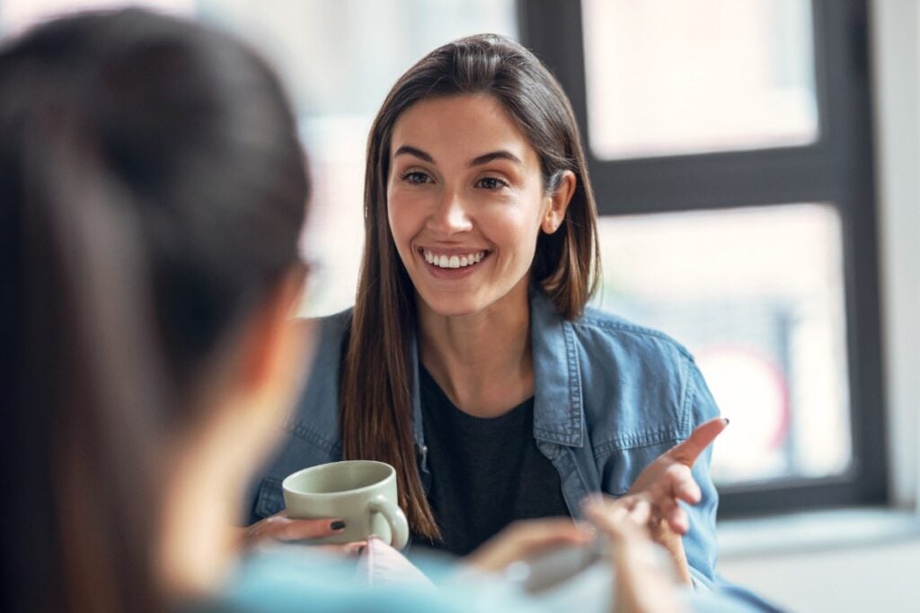 12 Phrases People Use That Instantly Sound Fake And How To Spot Them Easily