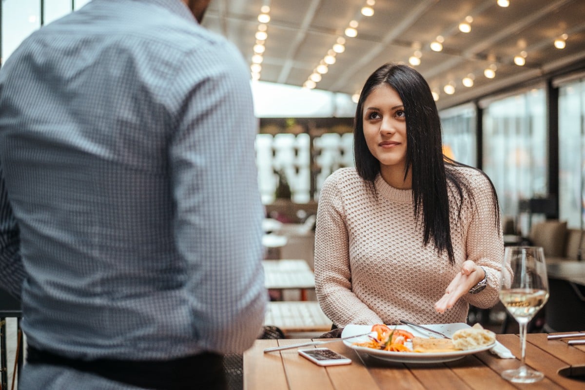 12 Restaurant Orders That Servers Secretly Judge and What They Really Think