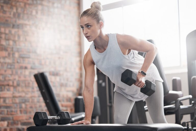 12 Things People Do at the Gym That Drive Others Crazy and How to Be More Considerate