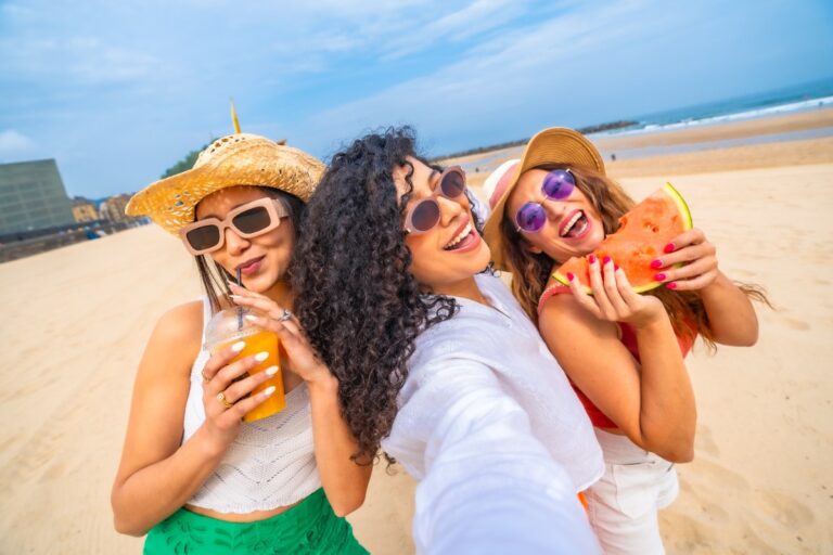 15 Everyday Habits That Make Group Vacations Go Wrong and How to Avoid Them Easily