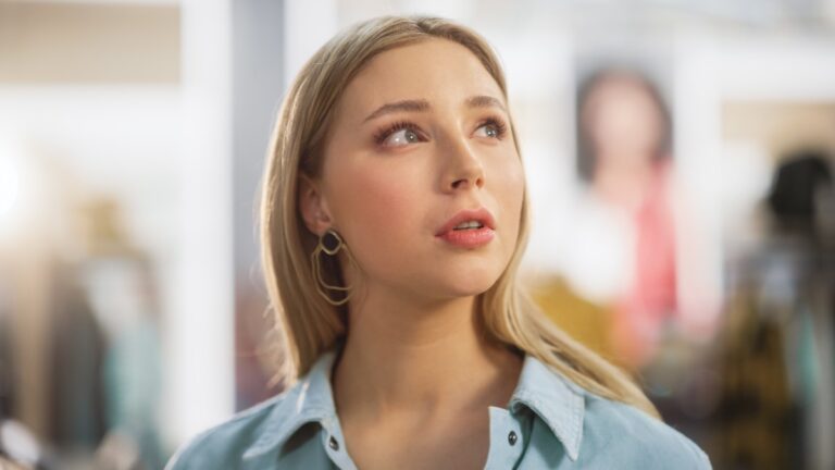 15 Things People Do at Work That Make Everyone Roll Their Eyes and How to Avoid Them with a Smile