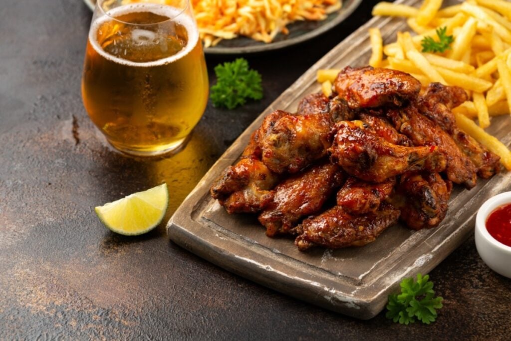 Buffalo Wings with Sauce