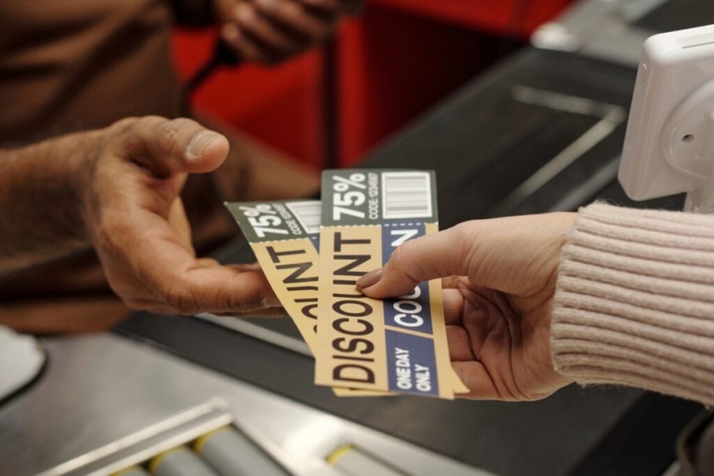 Clipping coupons for small discounts