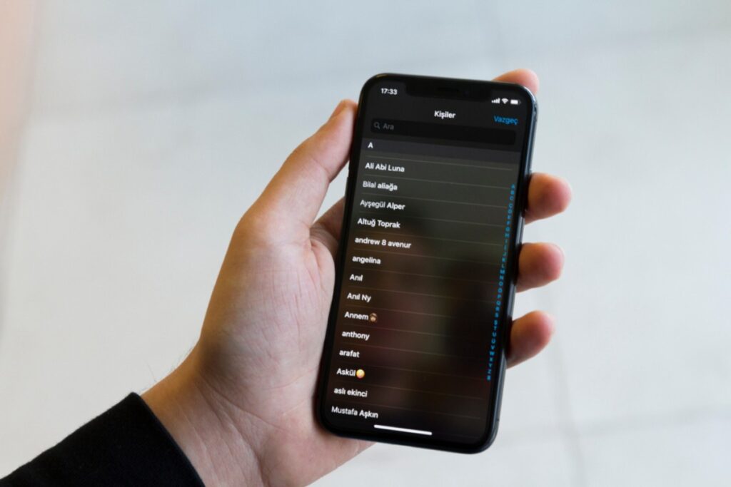Emergency contacts with hilarious nicknames