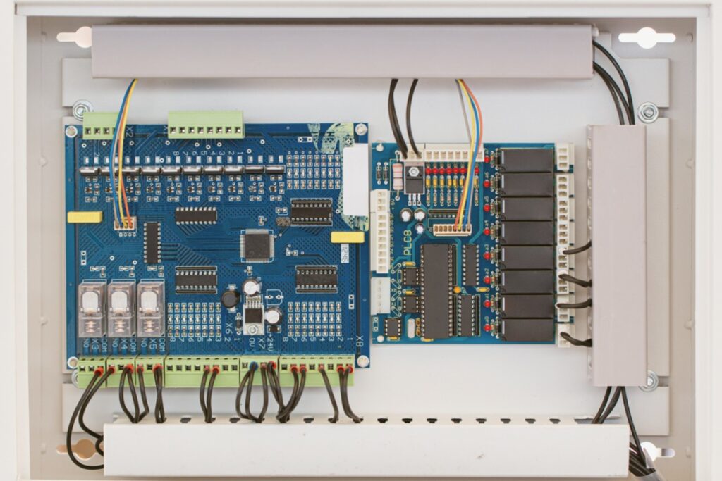How embedded systems operate