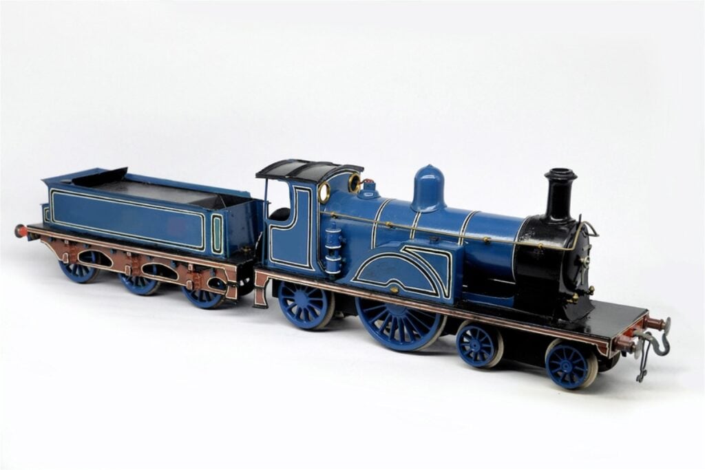 Metal toy trains with sharp edges