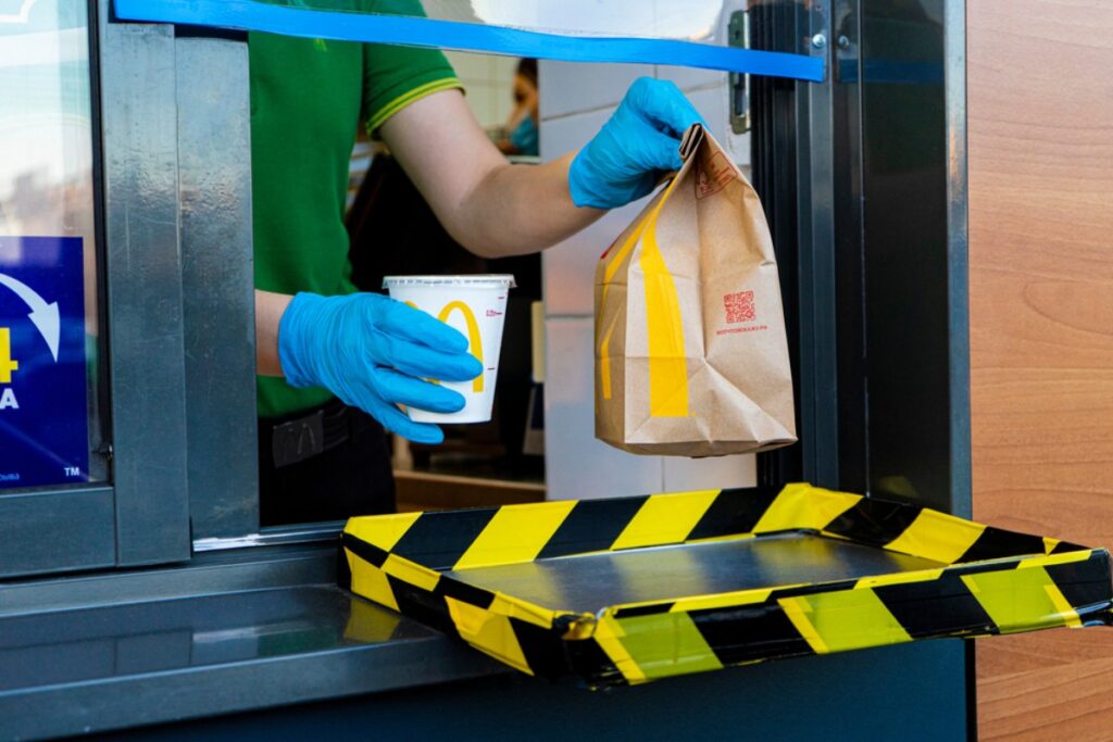 Ordering complex meals during busy hours