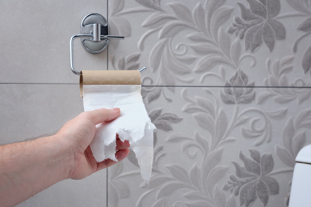 Running out of toilet paper mid-use