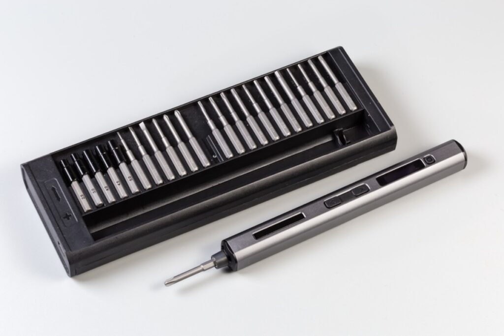 Small tools like mini screwdrivers