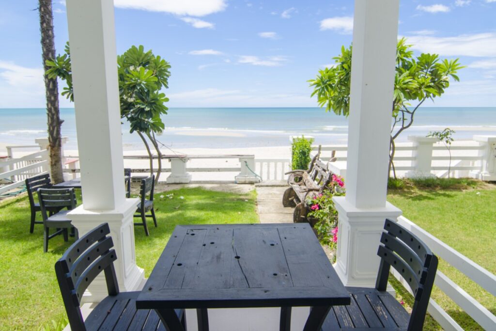 Unsolved Death at Oceanview Hotel