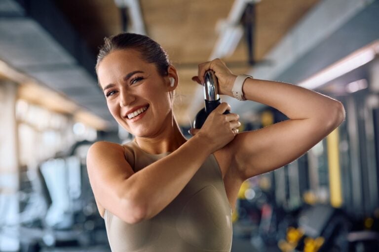 15 Things People Do When They Think No One’s Watching at the Gym That’ll Make You LOL