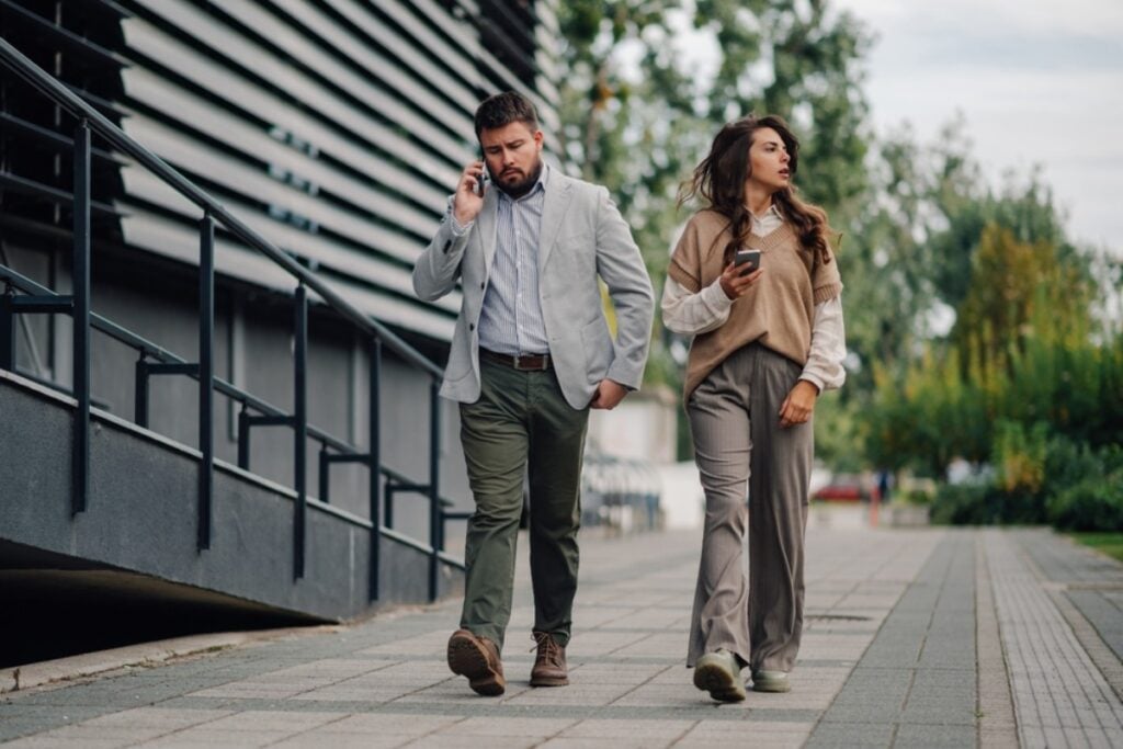 Envision a fast lane on the sidewalk and mentally sprint ahead