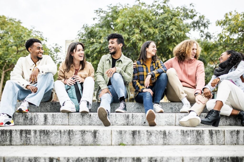 Lip-sync with Oscar-worthy passion, complete with dramatic facial expressions